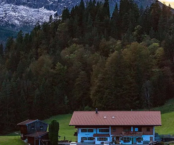 Auf'm Feggenlehen Affittacamere 4*